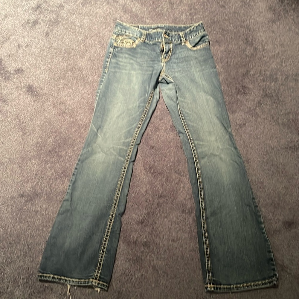 Maurice’s Jeans - Used - 1/2 but could fit a 3/4 - Picture 1 of 4